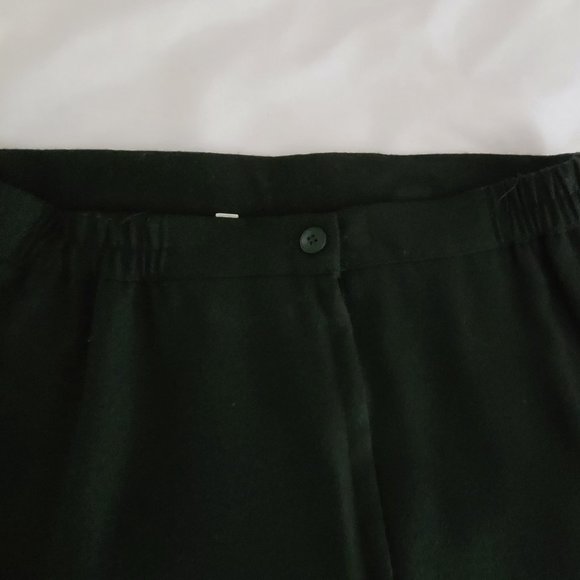 Stephanie Cueller 2 pc suit - Picture 9 of 11